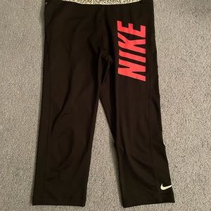 Nike crops